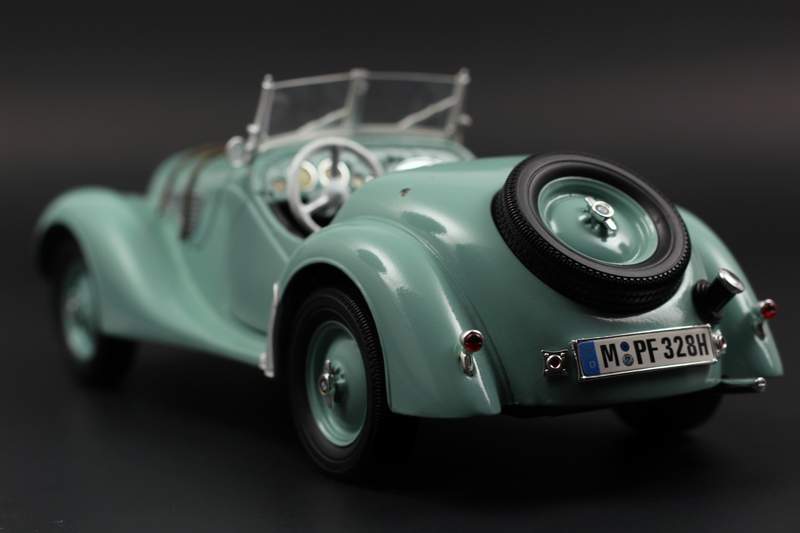 Illustration for article titled The Cultivated Collector Wanted a Green 328, So I Built One